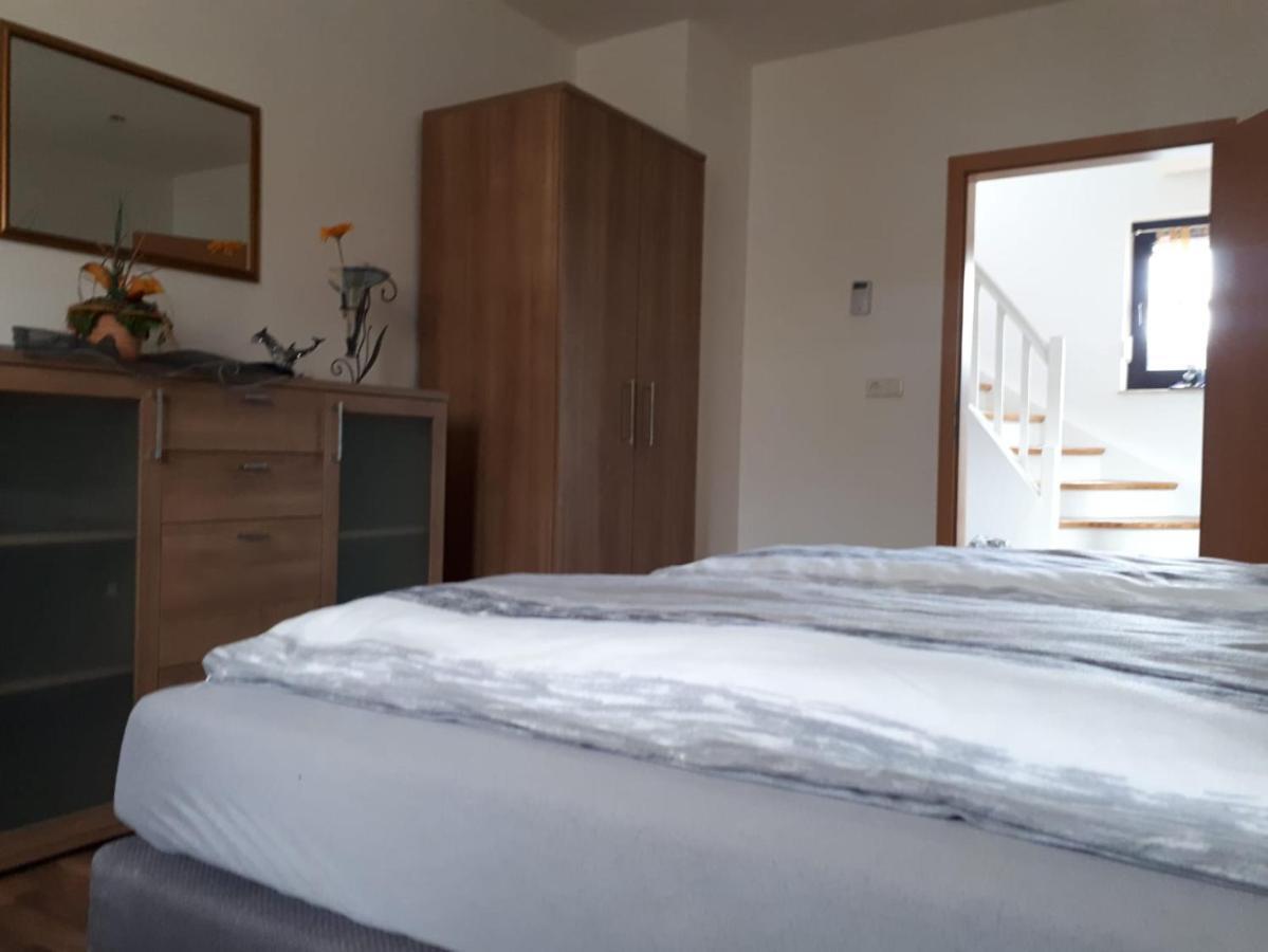 Ferienhaus Ixheim Bitscher Str.70 Zweibruecken Luaran gambar